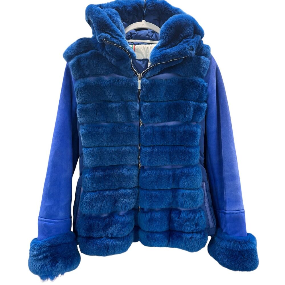 Clo & Flo Made In Italy Blue Fur Jacket Warm Lining Fitted With Hood Front Zip S
